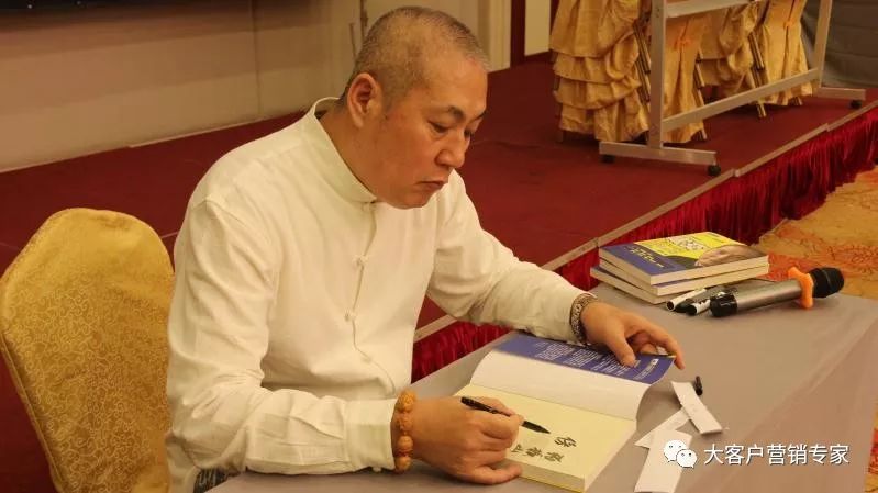 销售拜访客户前需要做哪些准备,销售如何拜访客户才能提高成功率