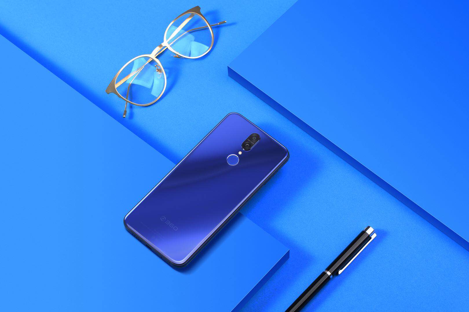 超品日倒计时,360最新超薄手机