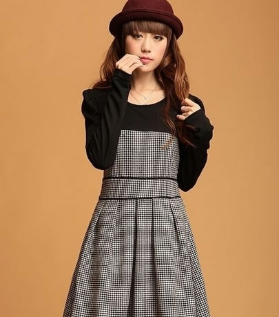 穿连衣裙有气质,穿裙子也可以很优雅