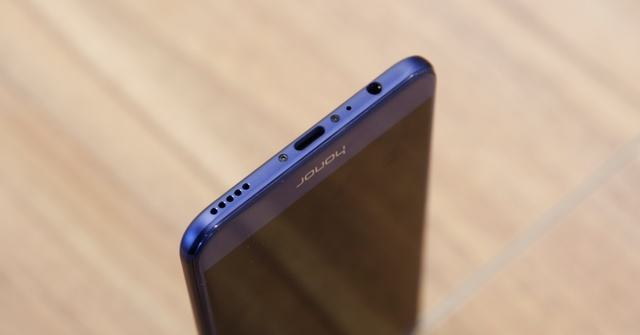 2000块买v9号划算吗,200元荣耀v9