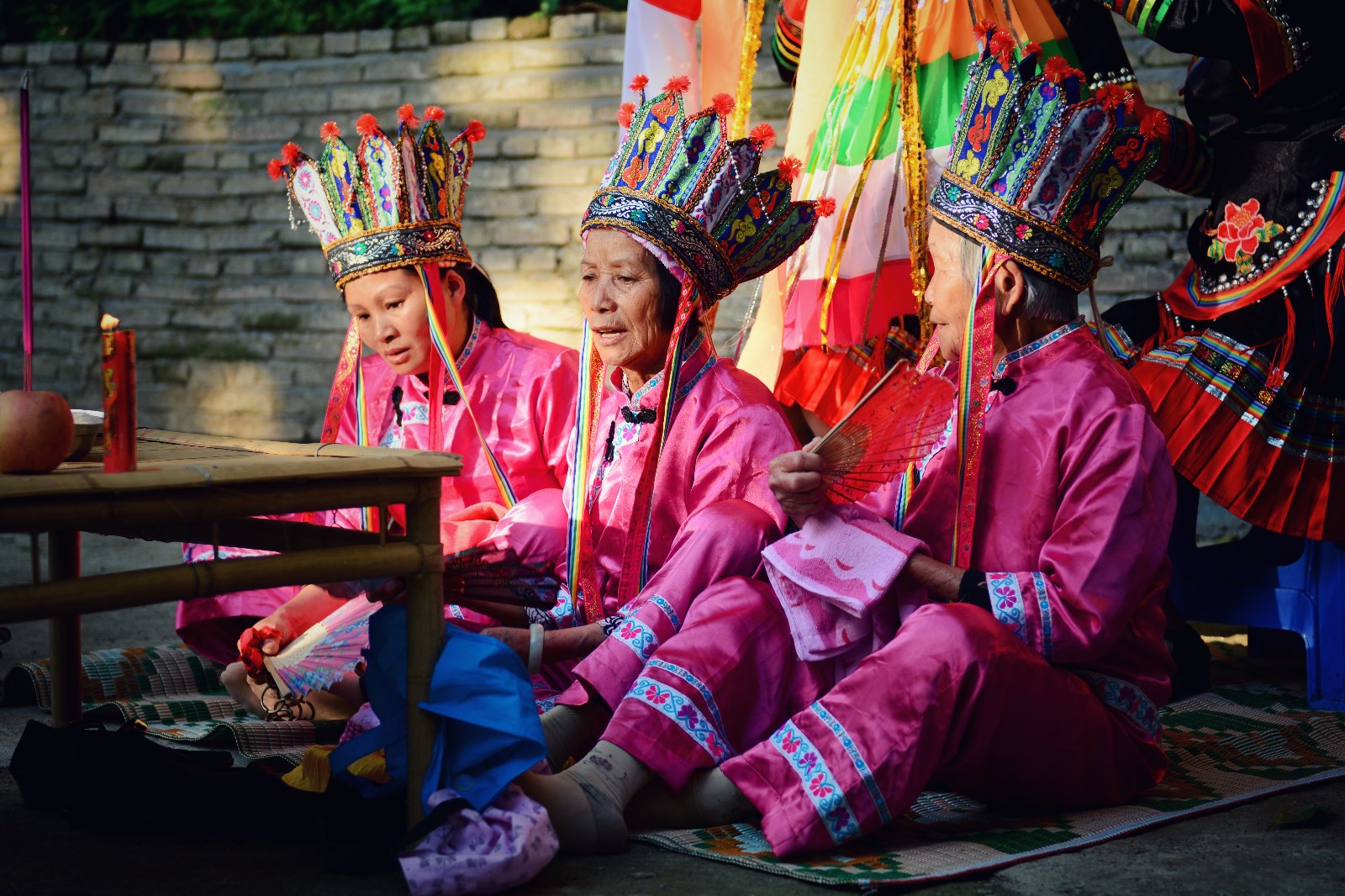 天等小记-登一座山爱一座城看一片天等日夕晨