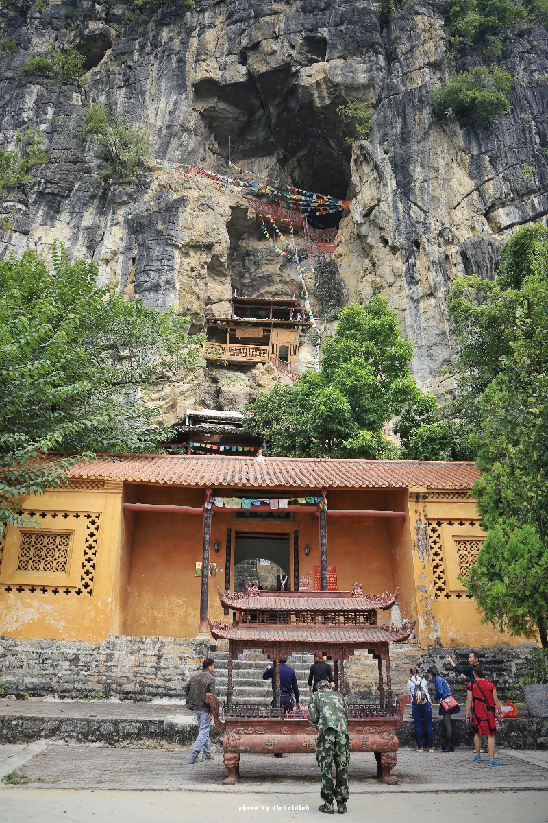天等小记-登一座山爱一座城看一片天等日夕晨