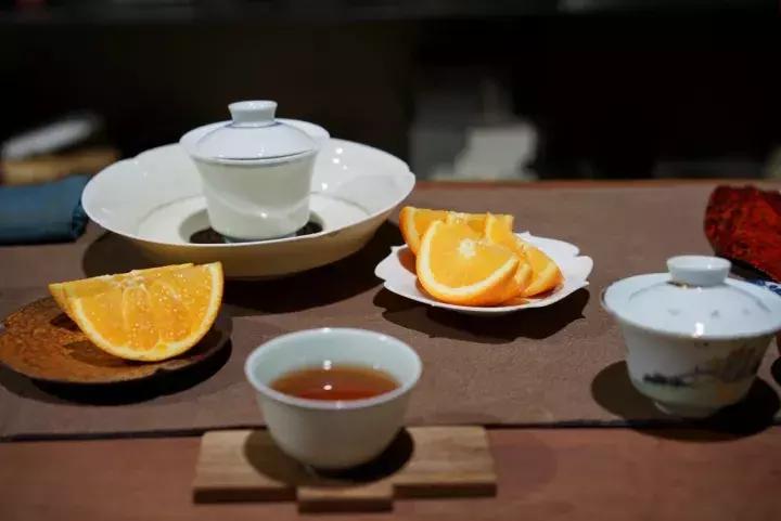 宋聘号老普洱茶,宋聘普洱王2000年限量版