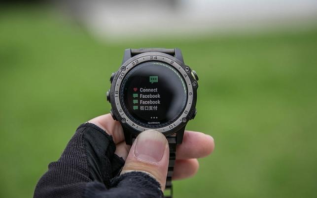 比水鬼高级的手表,garmin佳明255智能运动手表