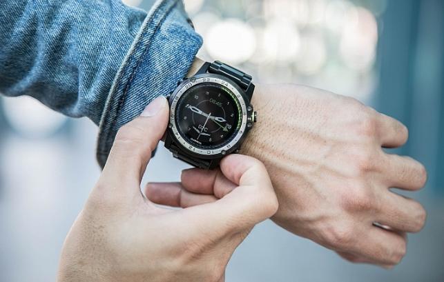 比水鬼高级的手表,garmin佳明255智能运动手表