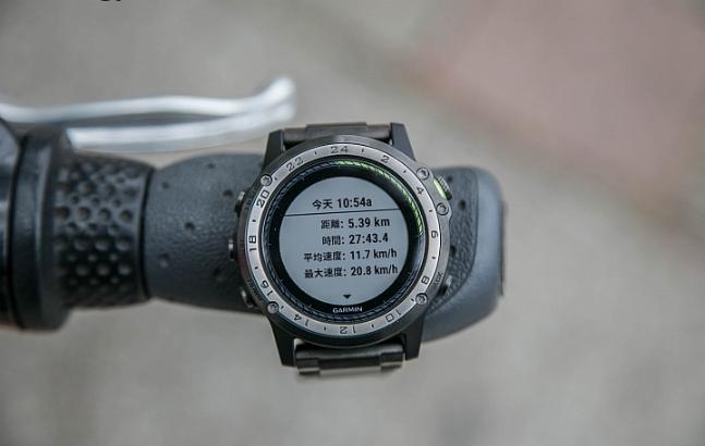 比水鬼高级的手表,garmin佳明255智能运动手表