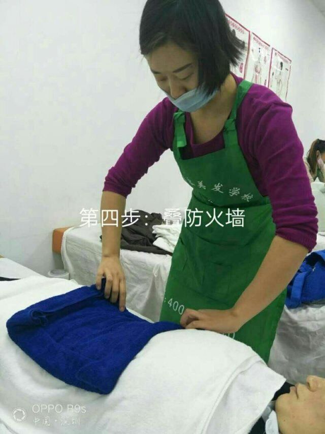 菲菲美容背部手法,菲菲中药美容