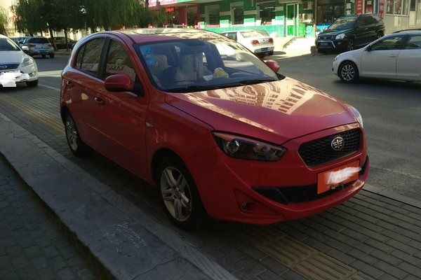 单亲家庭能不能买车,单亲妈妈到底该不该买车