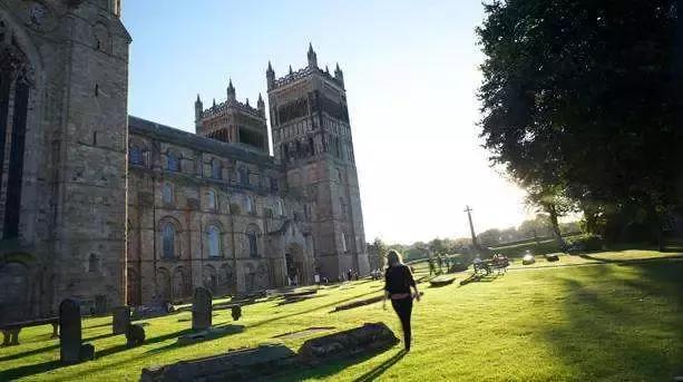 杜伦大学在英国算是顶尖大学吗,英国留学杜伦大学