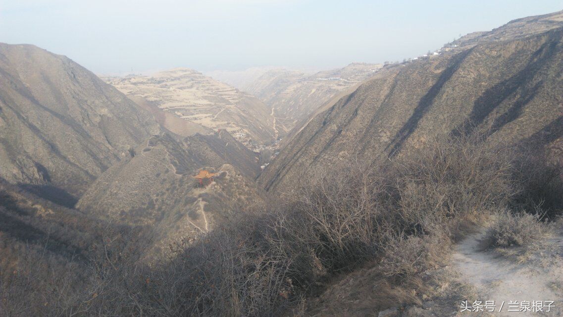 兰州冬日游景点推荐,兰州抱龙山龙脊