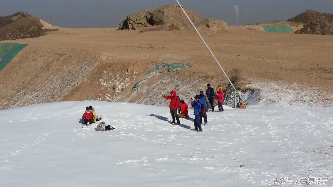 兰州冬日游景点推荐,兰州抱龙山龙脊