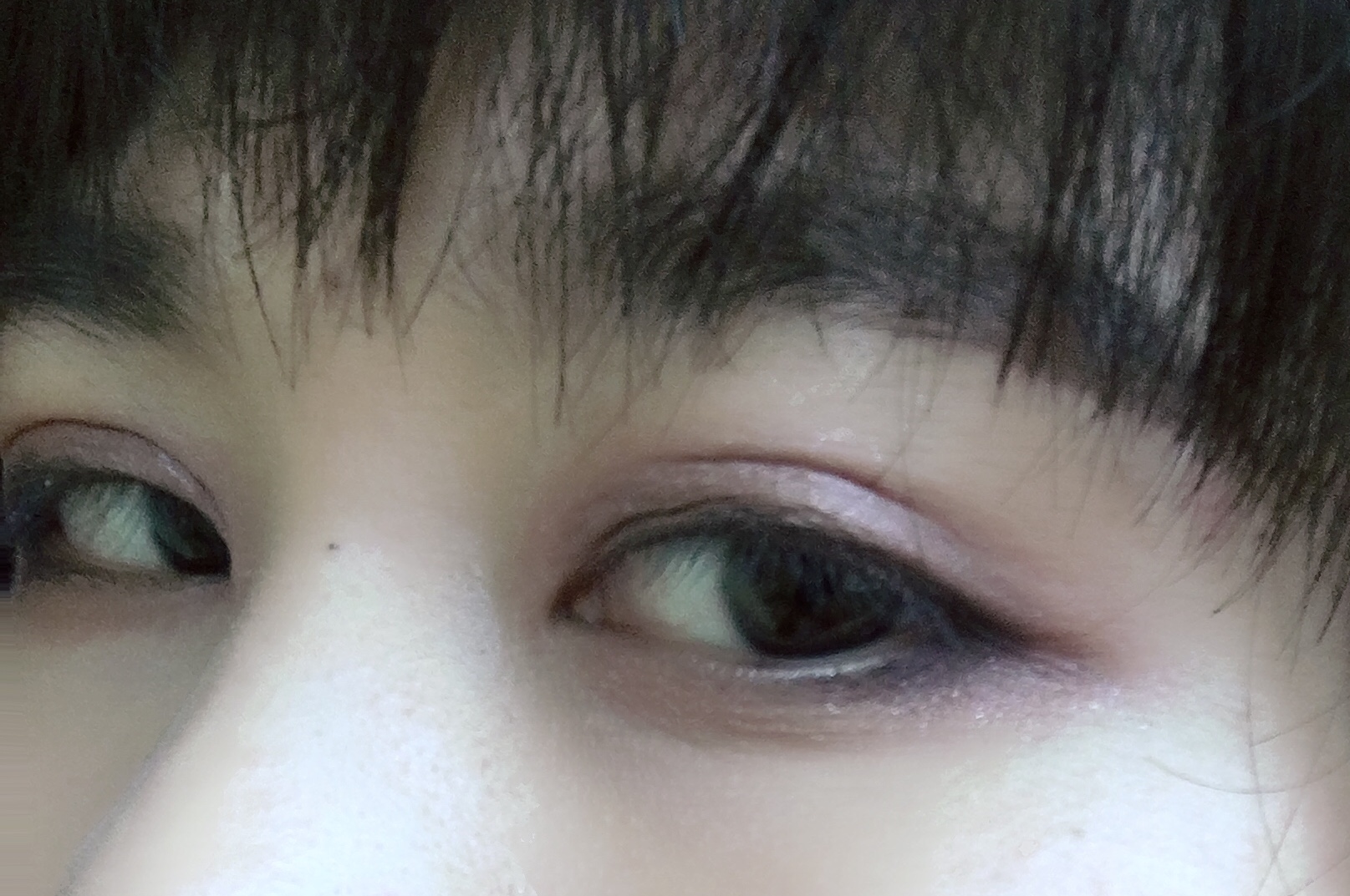 泰国mistine大地色眼影盘,泰国mistine眼影盘