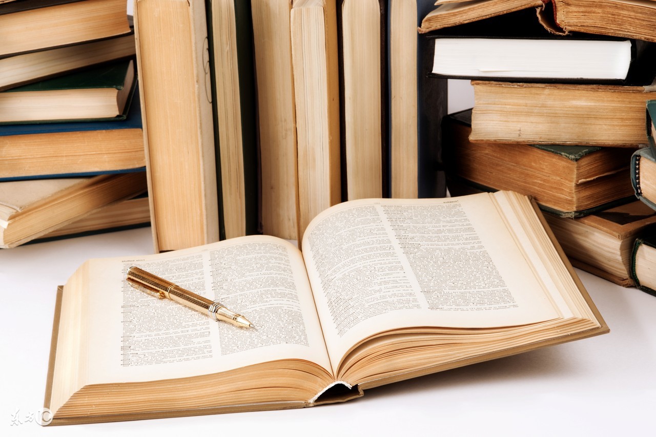 这个波兰人告诉我们可以这样把英语学好！