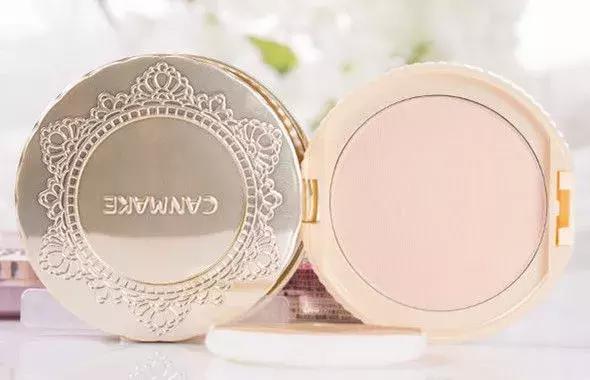 适合干皮卡粉的定妆散粉,拯救混油皮的救星平价