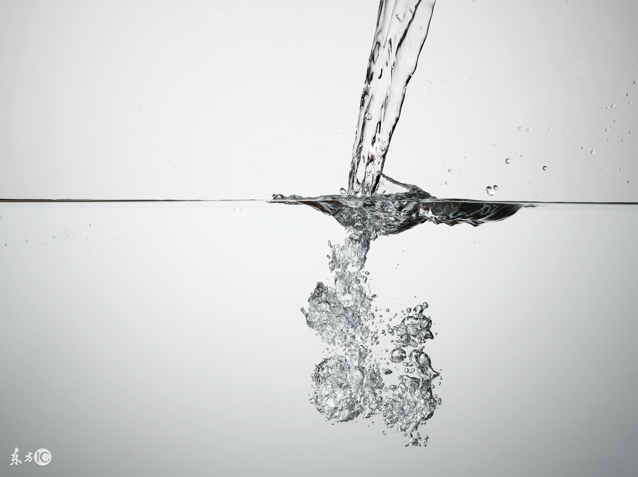 亲爱的，你已经不是我太太，你是我的“兰蔻小粉水”