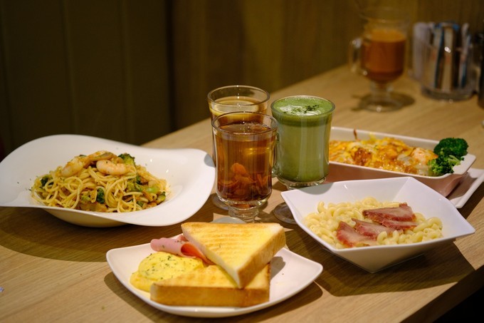 忍不住来香港撒了个儿欢，为小鹿贝比疯狂打call！