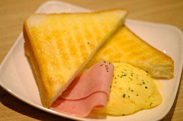 红翻天的小萌物带你激活圣诞季，还不快来瞧瞧？