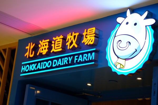 红翻天的小萌物带你激活圣诞季，还不快来瞧瞧？