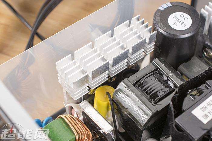 酷冷至尊mwe550v2电源怎么样,酷冷至尊v550全模组金牌电源评测