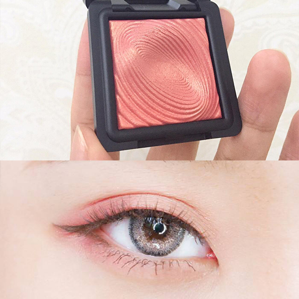 配色超全惊艳到爆平价眼影盘,用非常特别的眼影化妆