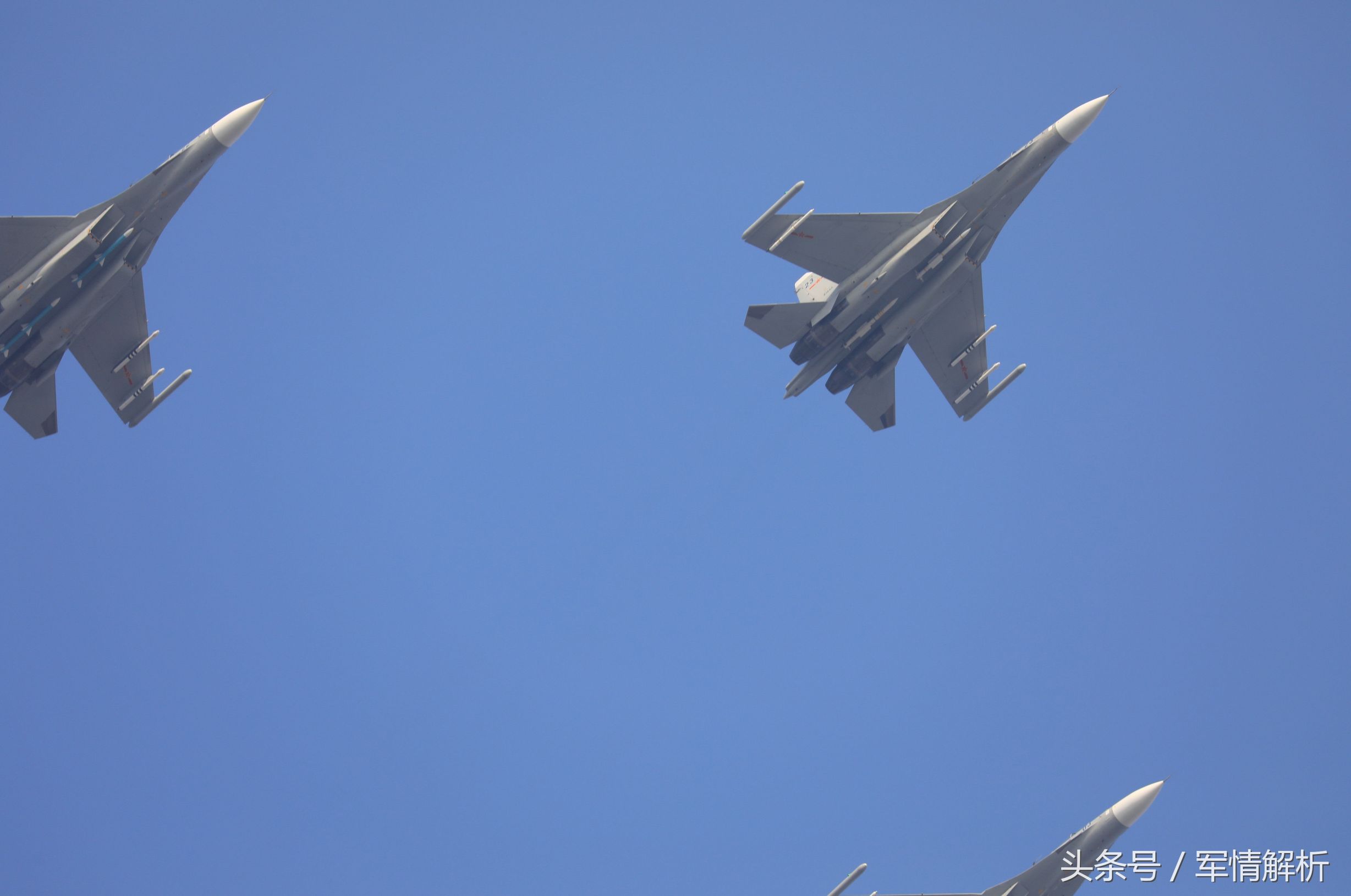 中国载弹量最大的轰炸机,中国最新轰炸机载弹多少吨