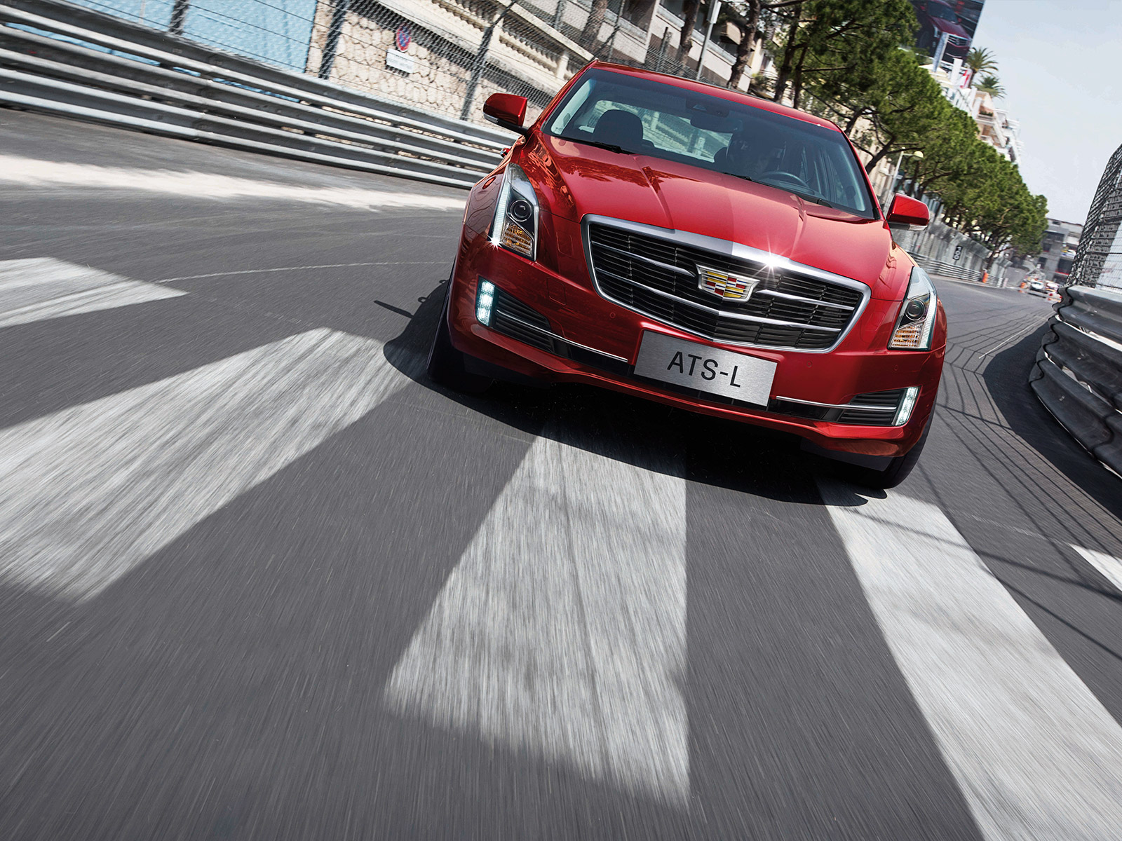 聊凯迪拉克ATS-L，和宝马3系的差距只剩下一个LOGO