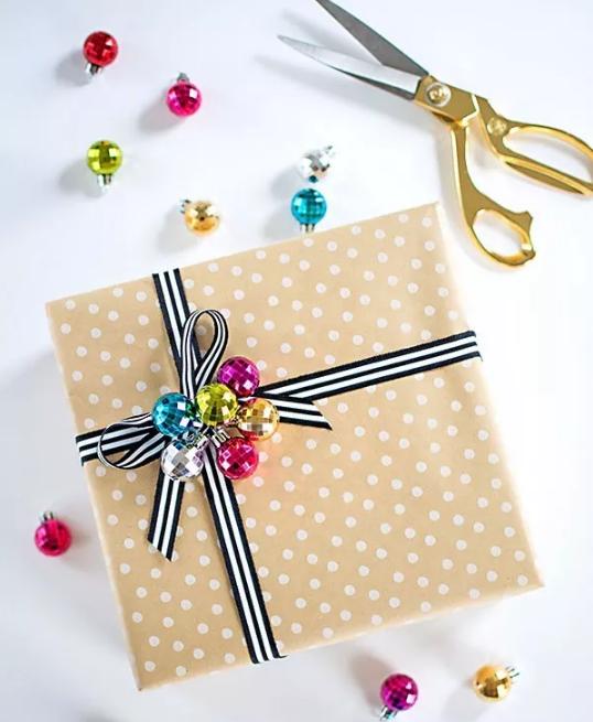 怎么用一分钟做出圣诞礼物,自己做简单又好看的圣诞礼物