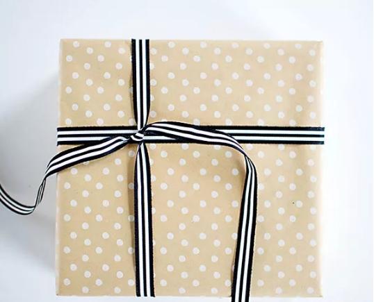 怎么用一分钟做出圣诞礼物,自己做简单又好看的圣诞礼物