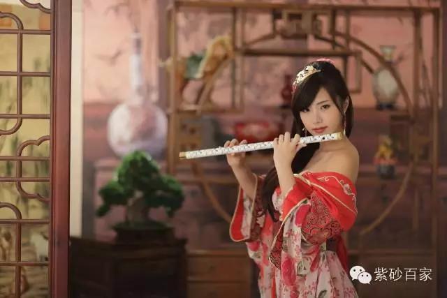 刚好的茶水，不温不烫