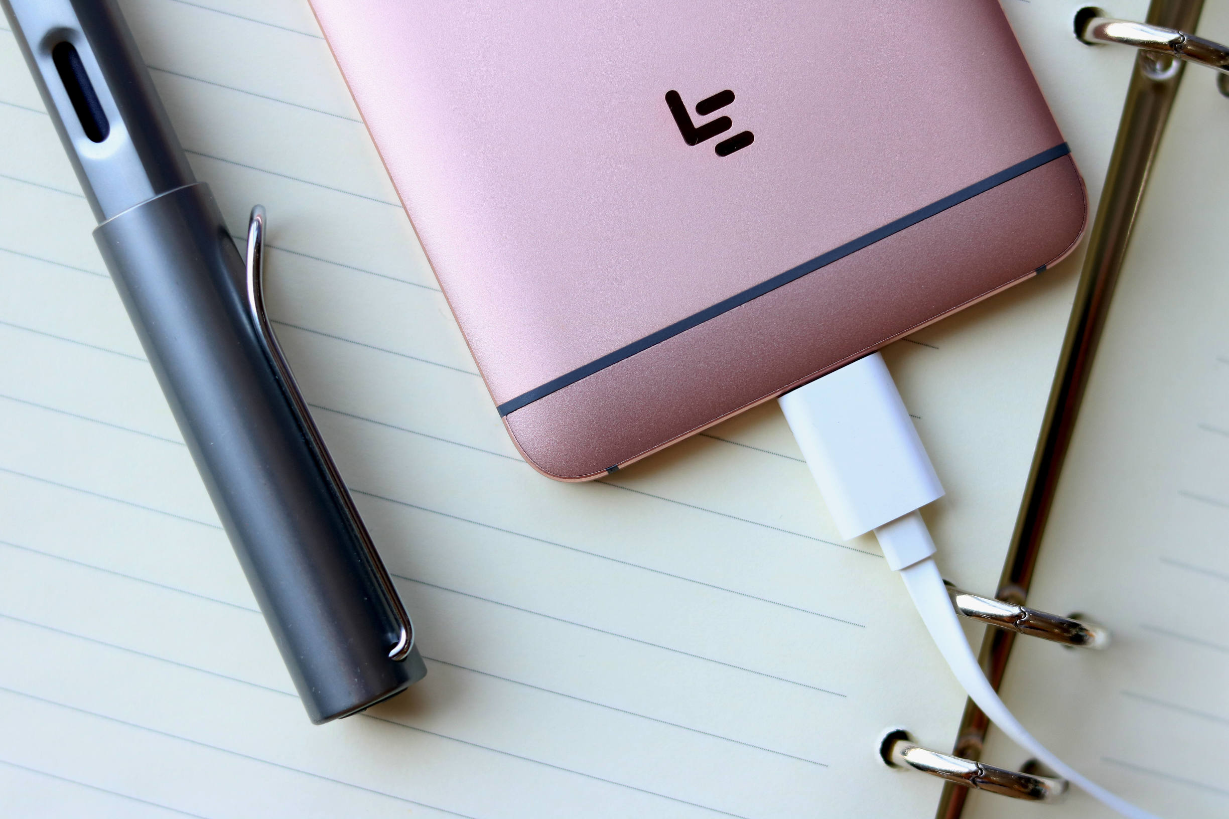 乐视手机max2发布会完整版,乐视2价格多少钱一台