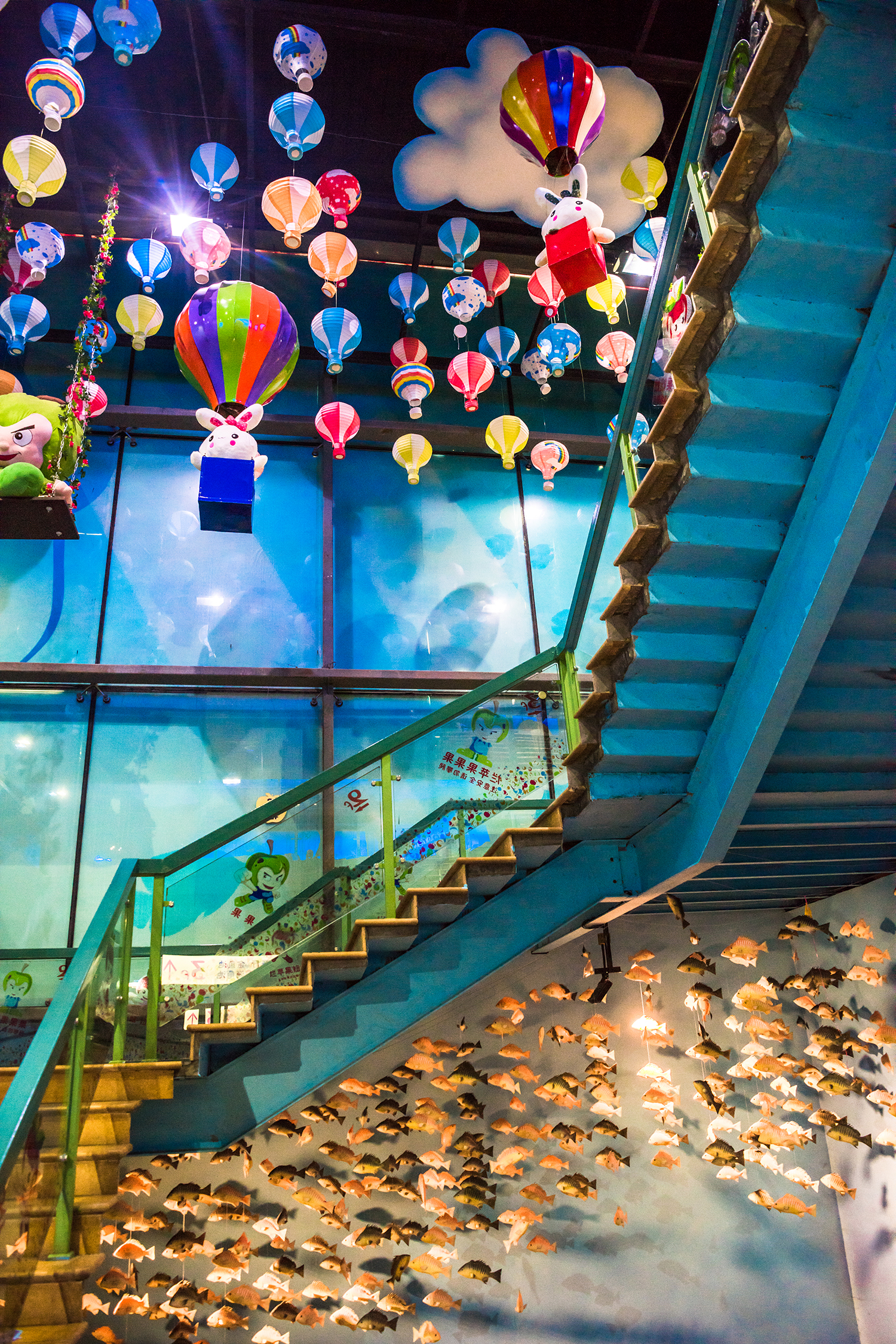 杭州烂苹果乐园附近景点,杭州烂苹果乐园怎么去