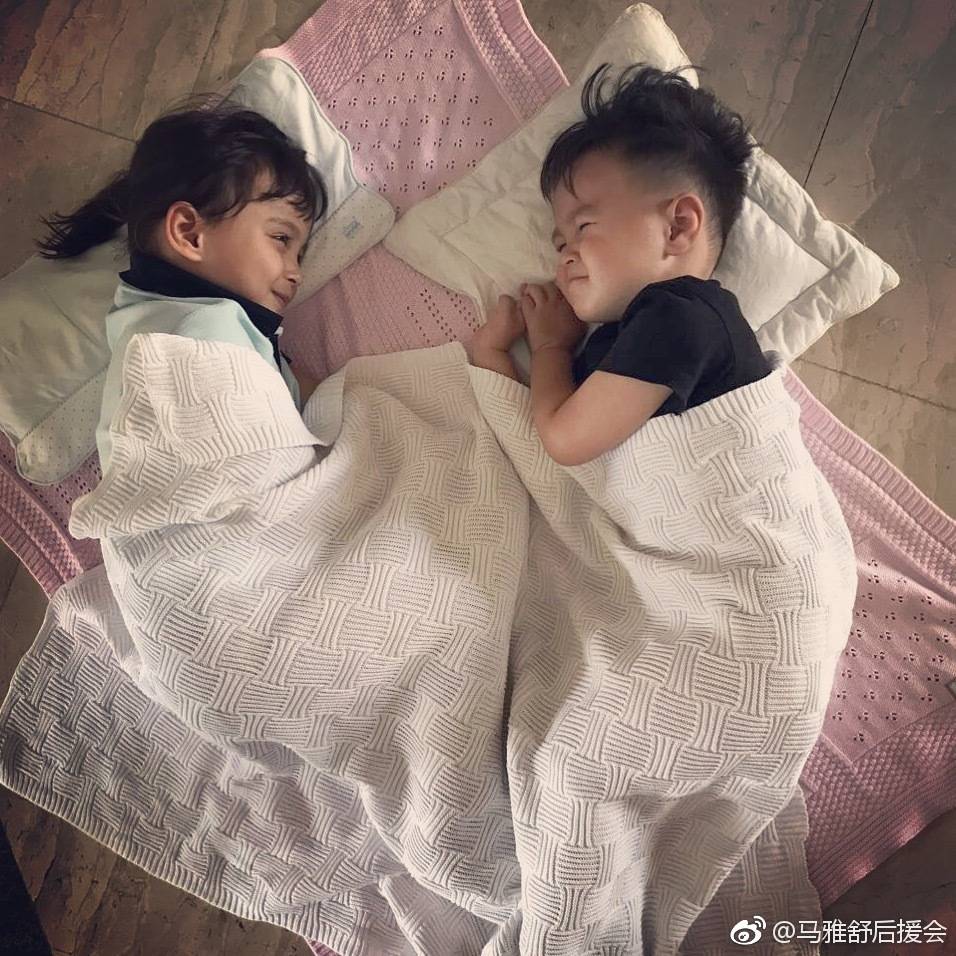 马雅舒的女儿视频,马雅舒儿子和女儿近照