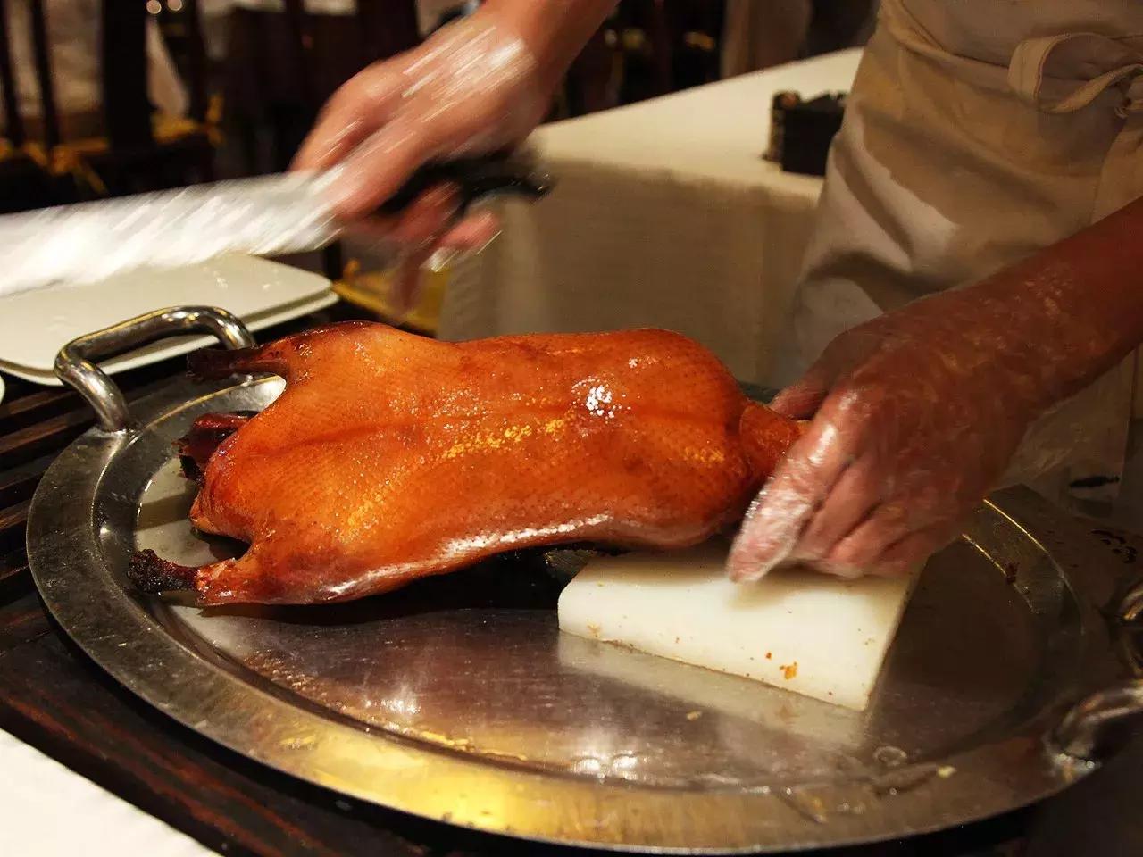 600多一只的北京烤鸭,600元左右一只老北京烤鸭