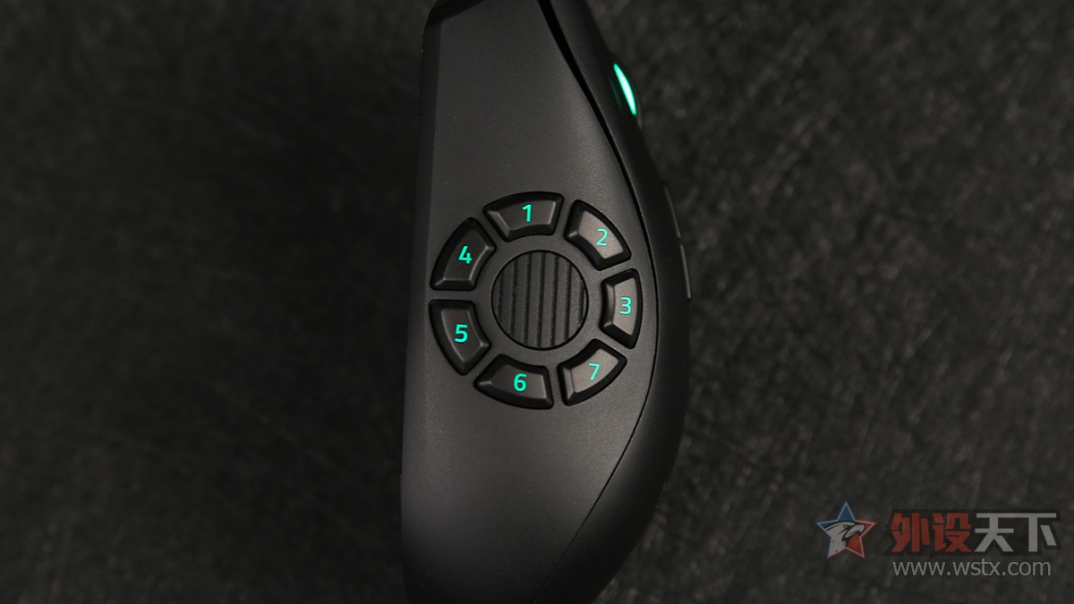 雷蛇那伽梵蛇进化,雷蛇巴塞利斯蛇终极版鼠标测评