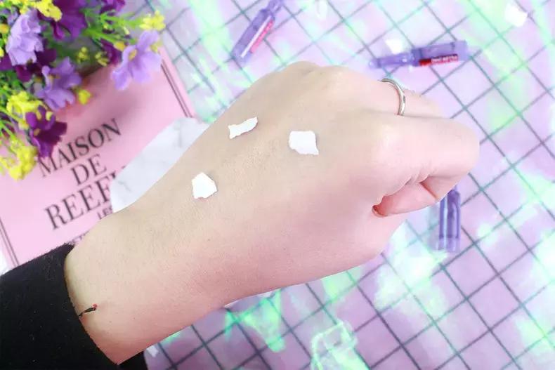 欧莱雅防脱黑宝瓶和防脱安瓶区别,欧莱雅的安瓶使用一个月什么效果