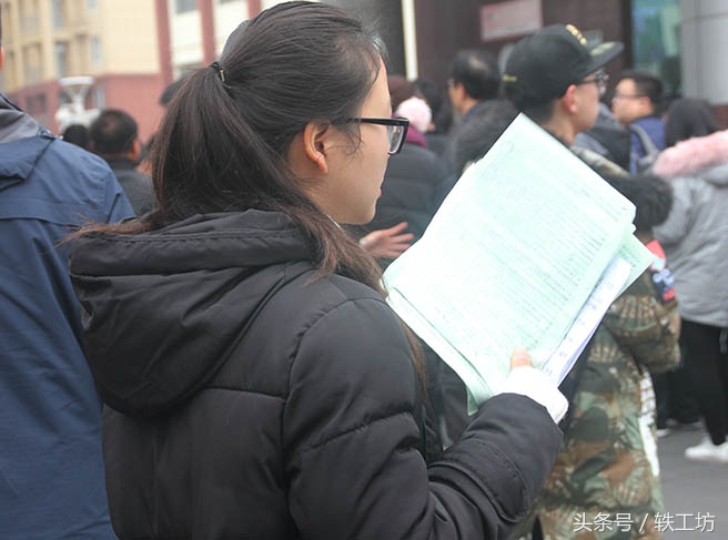 今年考研难吗2021,今年的考研数学试卷难不难