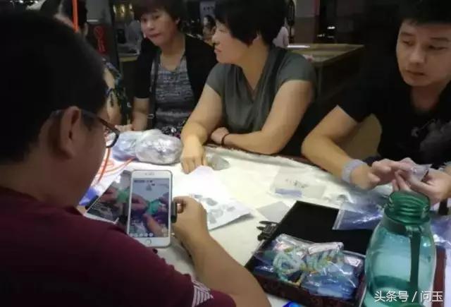 直播翡翠拍卖可信吗,翡翠直播拍卖套路是真的吗