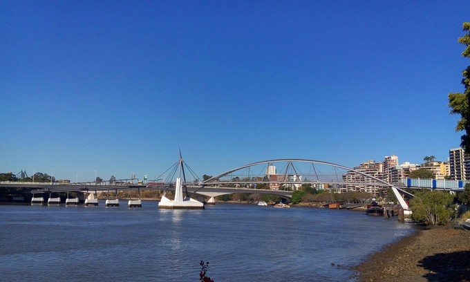 布里斯班市区游（布里斯本河、南岸公园，库萨山夜景）