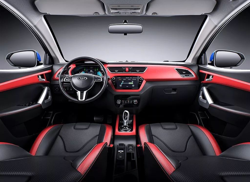 众泰e200和五菱宏光mini哪个好,库存众泰e200敢不敢买