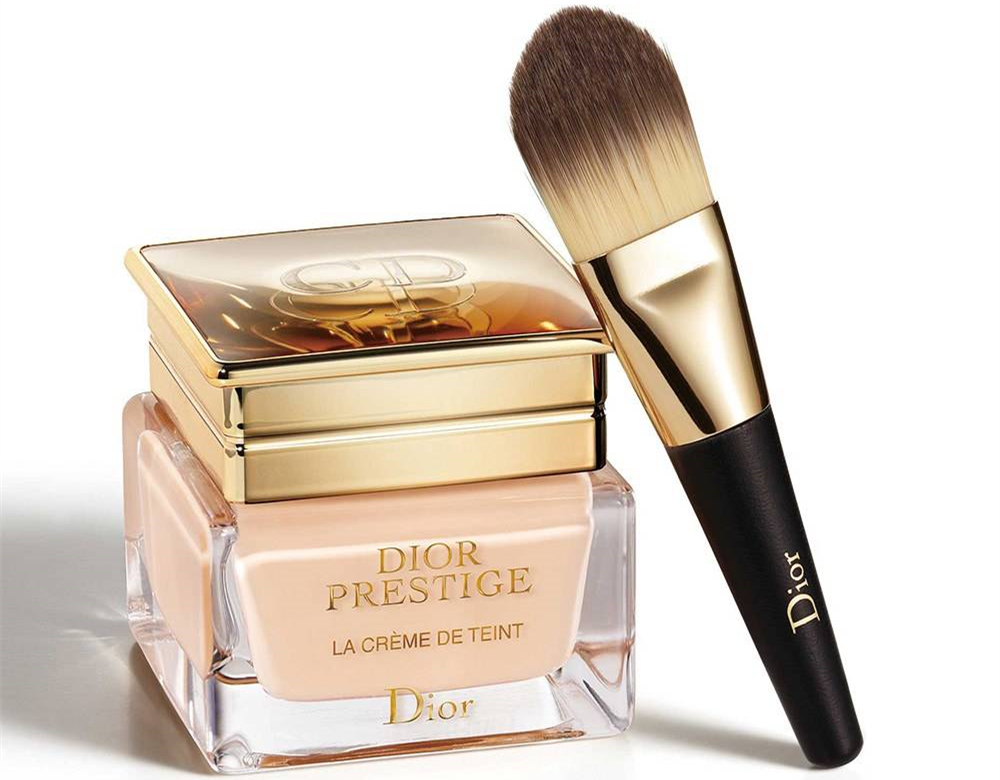 哪个大牌粉底气垫适合混油皮,哪几个大牌粉底更适合干皮