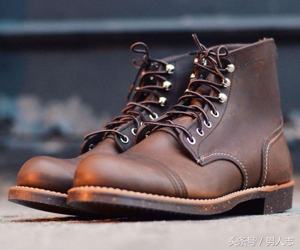 秋冬穿搭必备神器男士图片,秋冬款男士工装靴