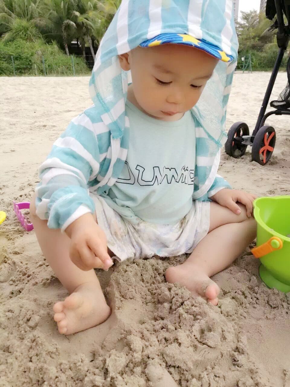 你带着我，我带着娃，咱们一起旅行吧！