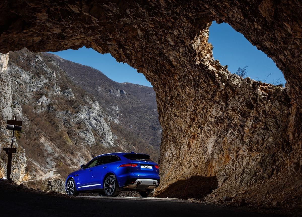 捷豹f-pace真实感受,捷豹f-pace麋鹿测试