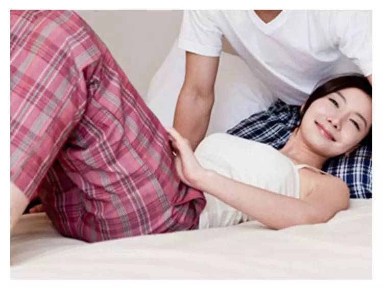 新妈妈手段疼怎么治疗,新妈妈产后恢复妙招大全