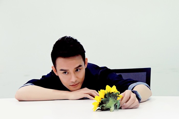 王凯一个明明可以考脸吃饭的人却偏偏要靠演技和才华来征服观众