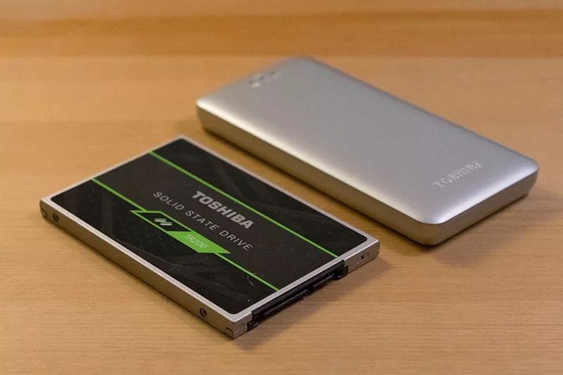 东芝480gbssdtr200测评,东芝tr200固态硬盘是mlc还是tlc