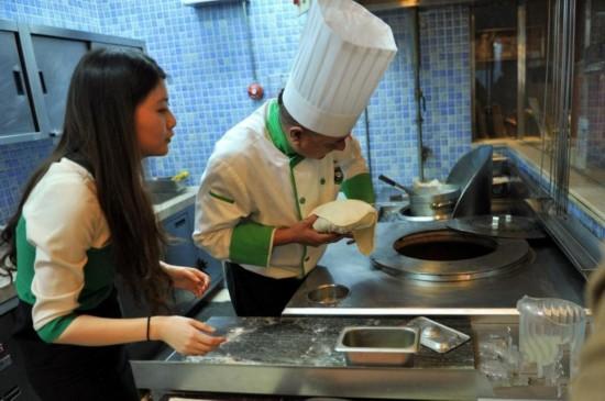 酒店试睡员和网络鉴黄师,酒店试睡员最舒服的工作