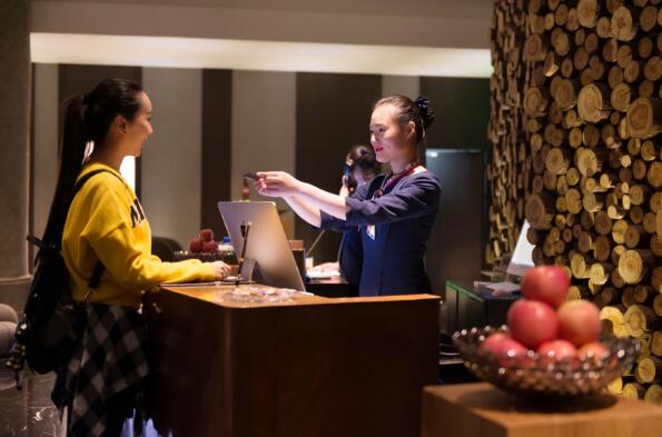 郑报集团旗下M酒店荣获美团网“2017最佳酒店”，美团满分5分好评，郑州区域仅此一家