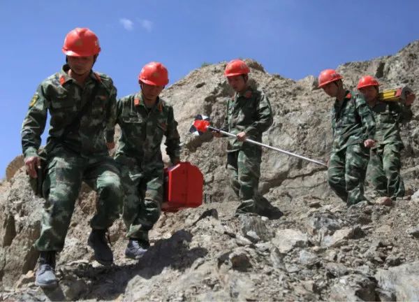 鏈夋垜鍦ㄨ鏀惧績瑙嗛,鏈夋垜鍦ㄨ鏀惧績璋氳