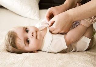 小孩头部热但不发烧怎么回事,孩子头热手脚正常怎么回事